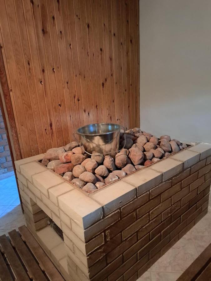 Dom Nad Jeziorem Radunskim Holiday home *